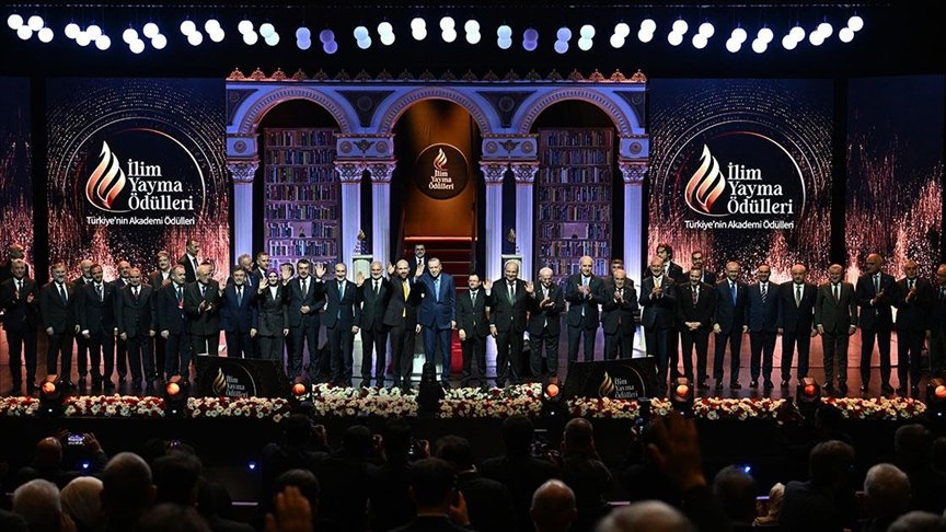 İlim Yayma Ödülleri 2025, Cumhurbaşkanı Erdoğan’ın Katılımıyla İstanbul’da Gerçekleştirildi