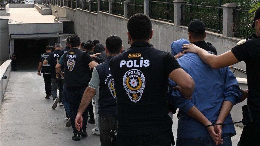 Mersin Merkezli Yasa Dışı Bahis Operasyonu: 4’ü Hakem 36 Şüpheli Gözaltında