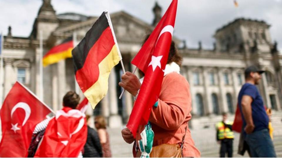 Almanya'dan Türkiye'ye ilk seçim iptali