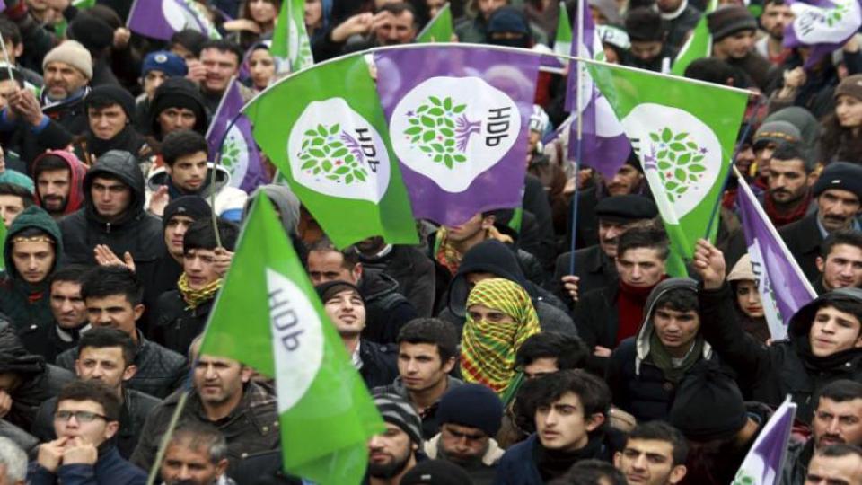 Serhatın Sesi / Serhat Diyarından Haberler / HDP vekil adaylığı şartlarını belirledi: ‘KHK mağdurları’ndan para alınmayacak