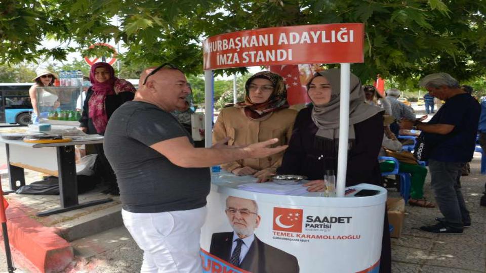 Cumhurbaşkanı adayı Karamollaoğlu, 70 bin imzaya ulaştı