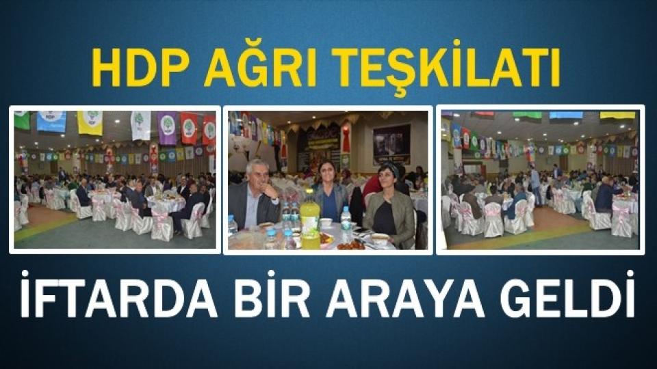 HDP Ağrı Teşkilatı İftarda Bir Araya Geldi.