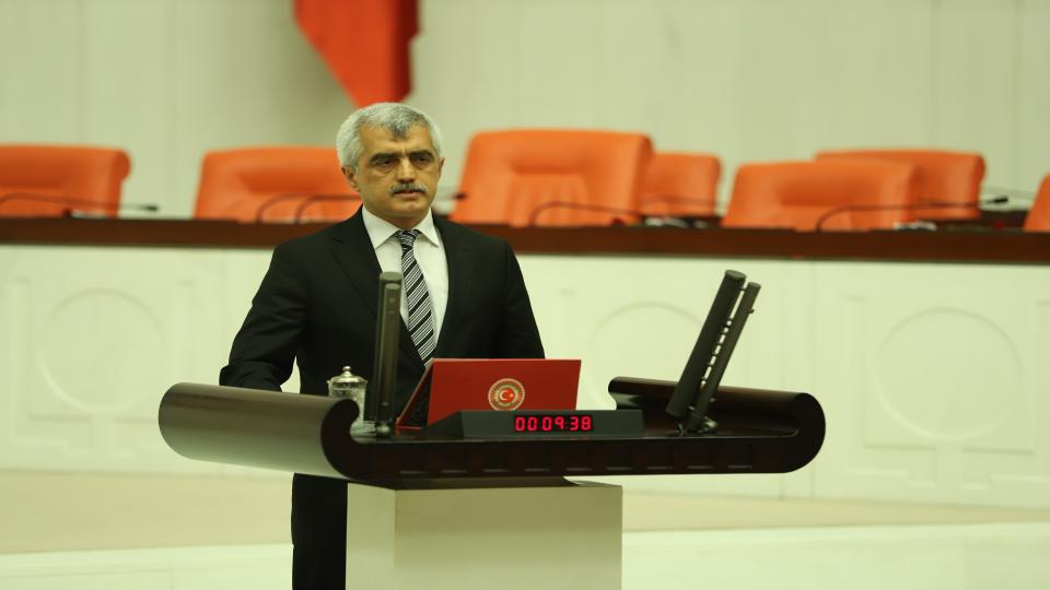 HDP Kocaeli Milletvekili Dr. Ömer Faruk Gergerlioğlu Dikey Geçiş Sınavında Puanlama Mağdurlarını Cumhurbaşkanı Yardımcısı Fuat Oktay’a sormuştur!