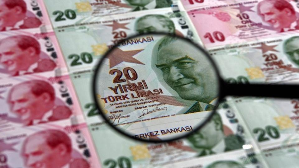 Serhatın Sesi / Serhat Diyarından Haberler / Standard&Poor’s ve Moody’s Türkiye’nin kredi notunu düşürdü