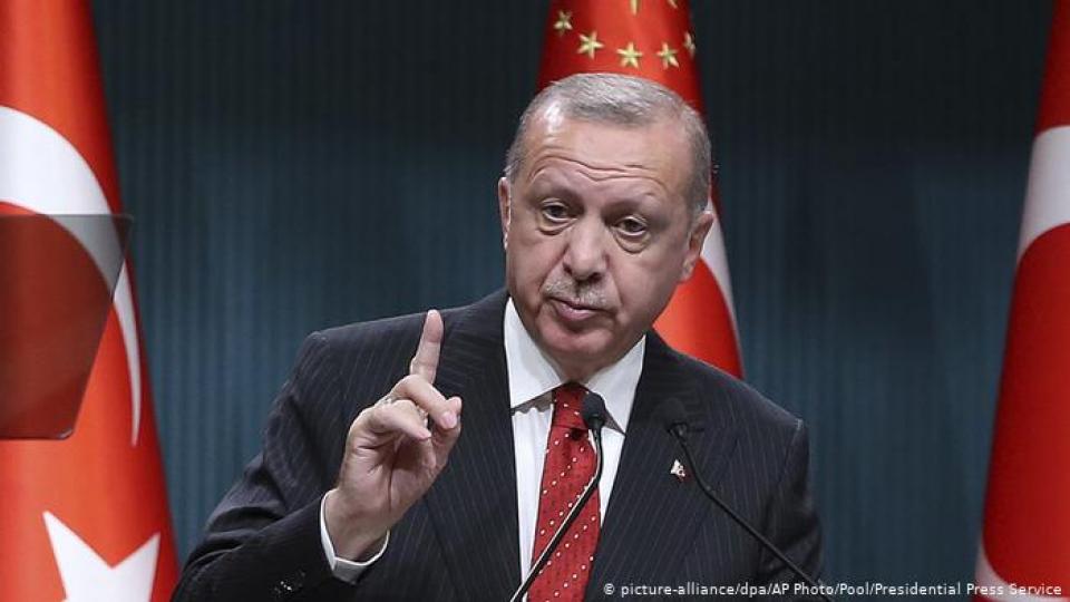 Cumhurbaşkanı Erdoğan vekilleri acil topladı