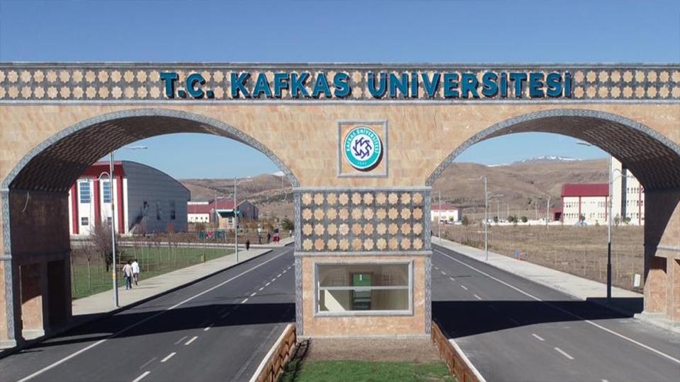 Kafkas Üniversitesinde Özel Güvenlik ve Koruma programlarında yer alan boy şartı kaldırıldı