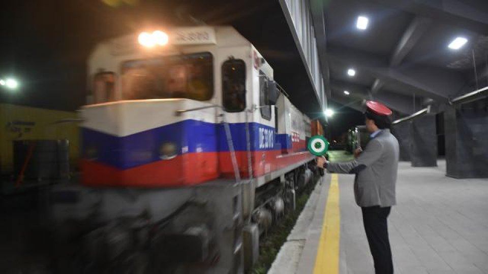 Çin'e gidecek 2 ihracat treni Kars'tan Geçti