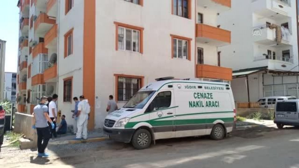 Serhatın Sesi / Serhat Diyarından Haberler / Iğdır'da bir apartmanın bodrum katında kadın cesedi bulundu
