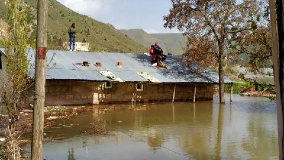 Karakurt köyü sular altında