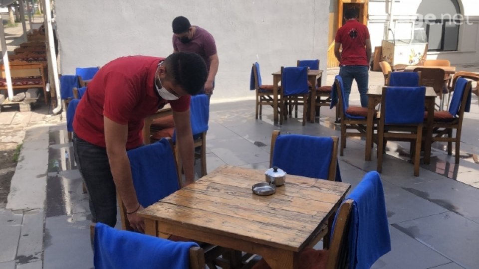 Kars'ta, kafe ve restoranlar yeniden açıldı